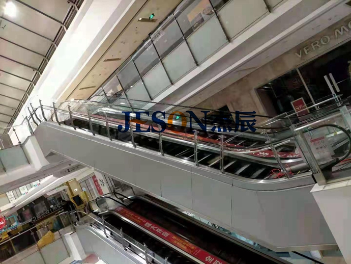 比防護(hù)欄更重要的，是家長(zhǎng)的這個(gè)小習(xí)慣